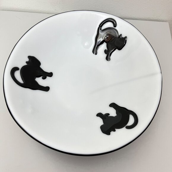 Black‎ & White Ceramic Bowl With Cat Design - Picture 1 of 4